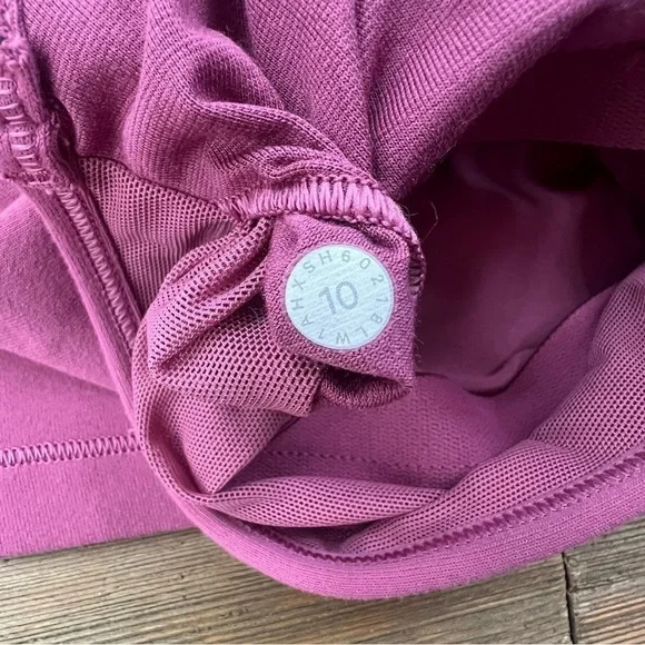 Lululemon Power Pose Tank in Moss Rose - Picture 9 of 9